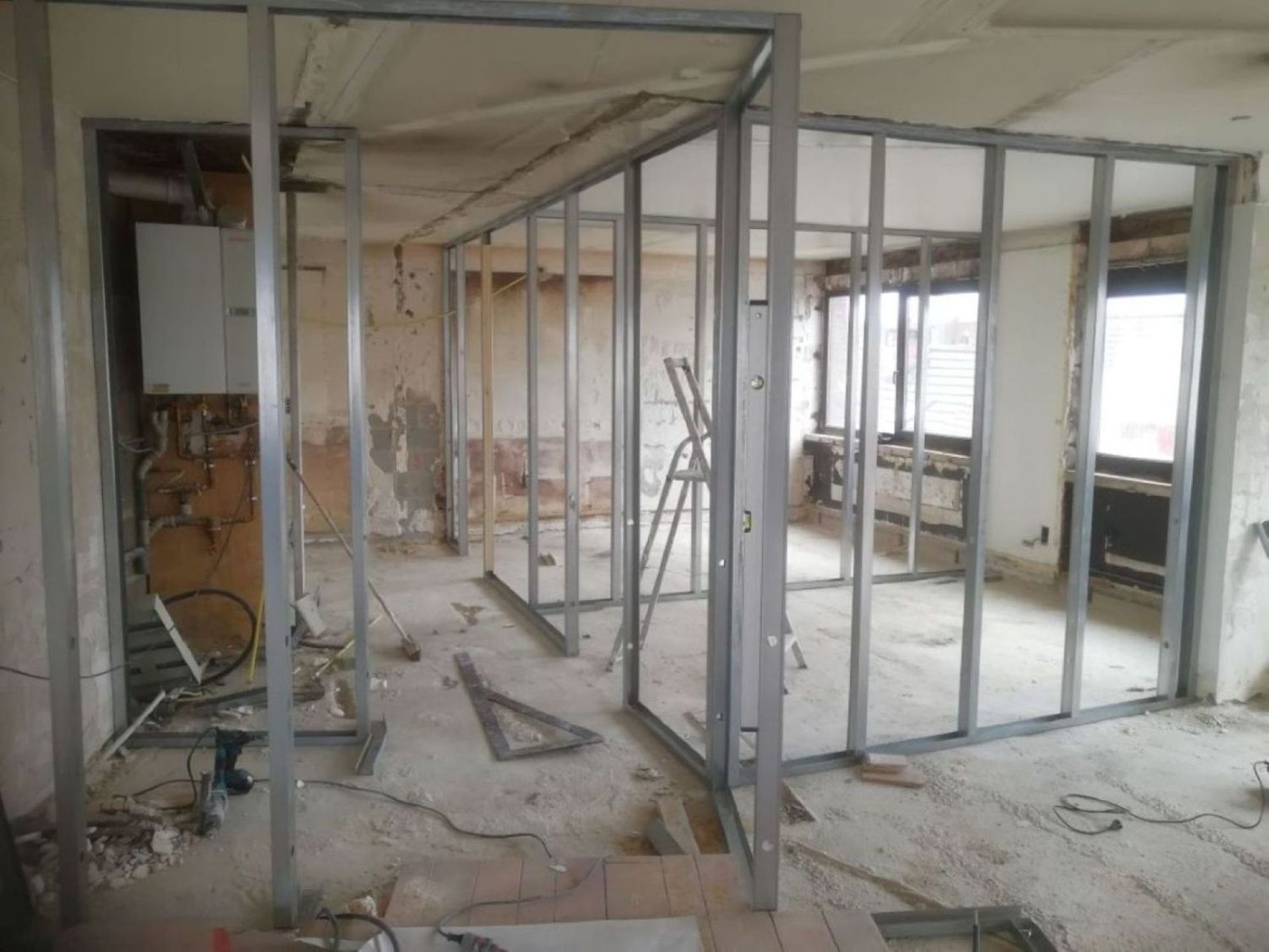 Gyproc scheidingswanden in metal stud constructie